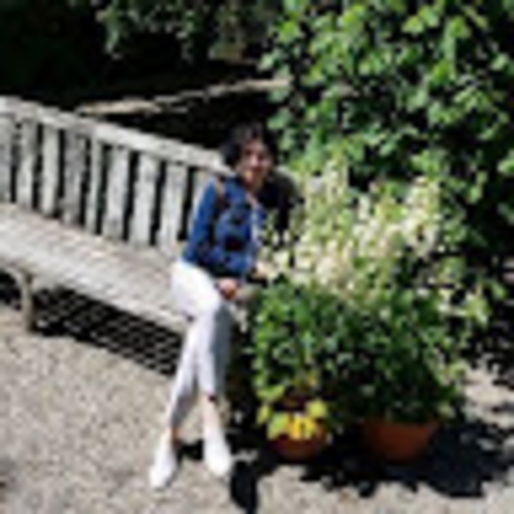 Meet your Posher, Karisha - Picture 1 of 1